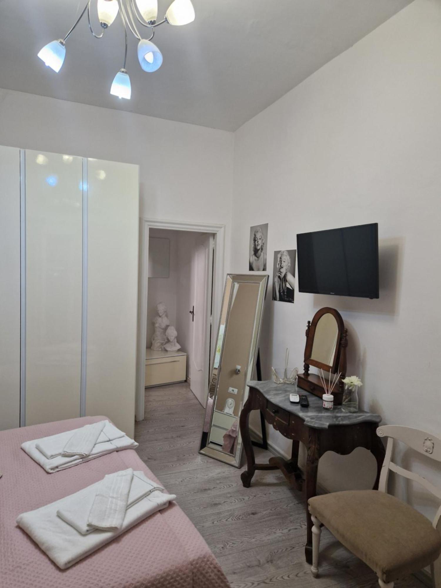 Affittacamere Cecco Rooms Ravello Bagian luar foto