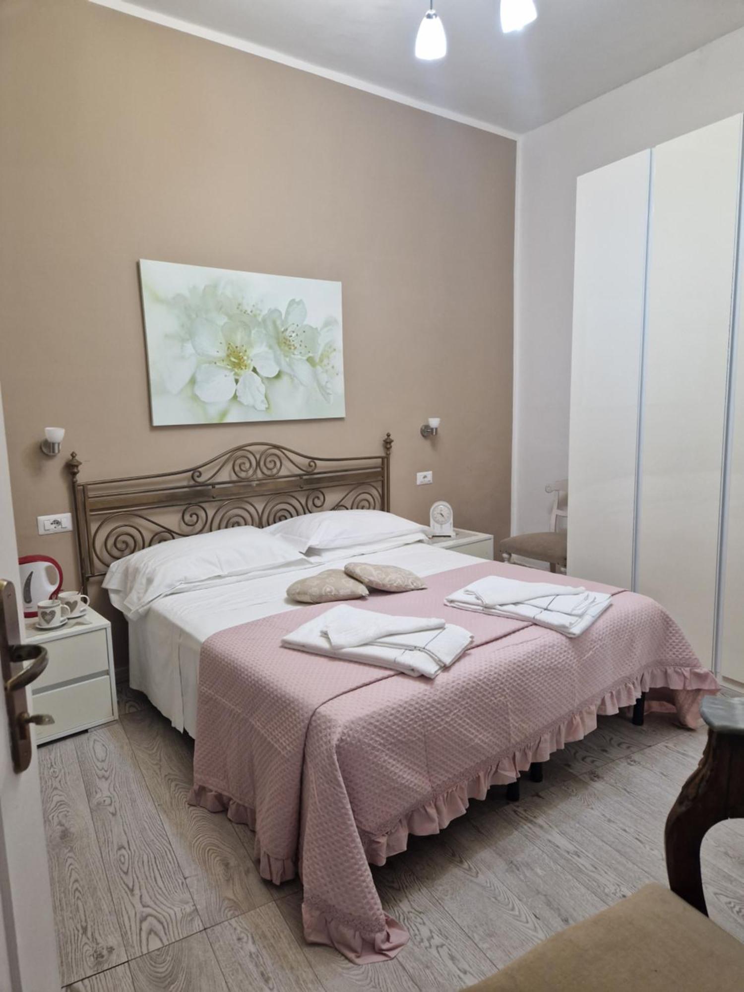 Affittacamere Cecco Rooms Ravello Bagian luar foto