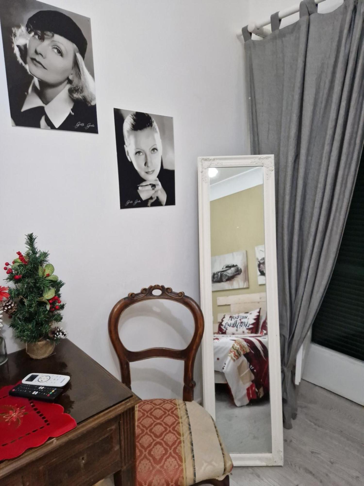 Affittacamere Cecco Rooms Ravello Bagian luar foto