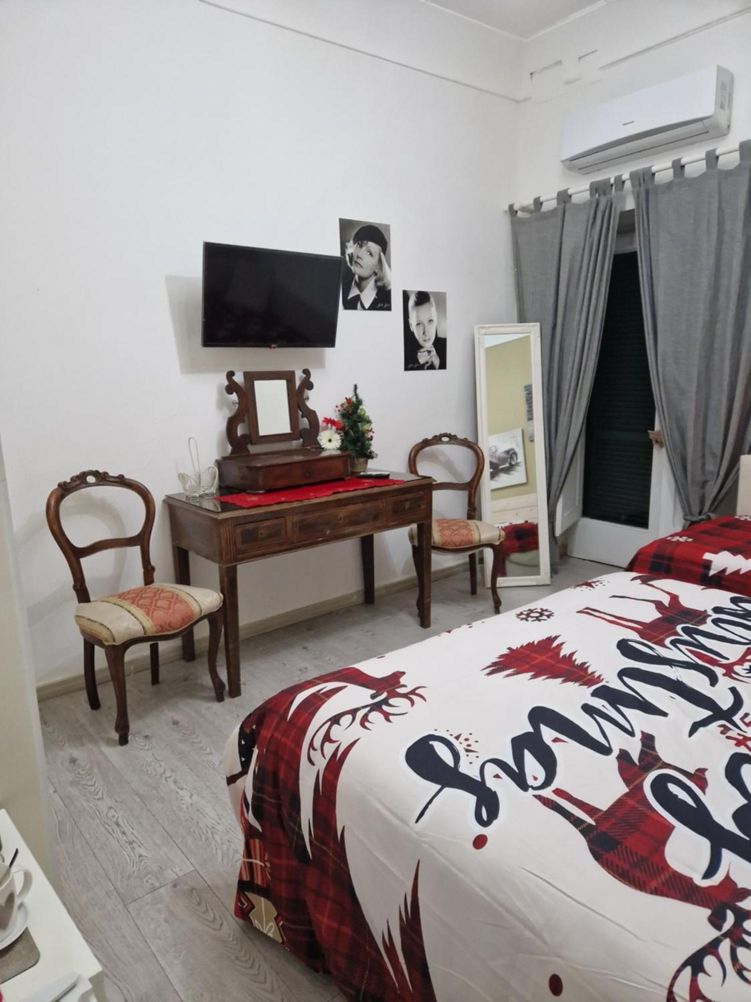Affittacamere Cecco Rooms Ravello Bagian luar foto