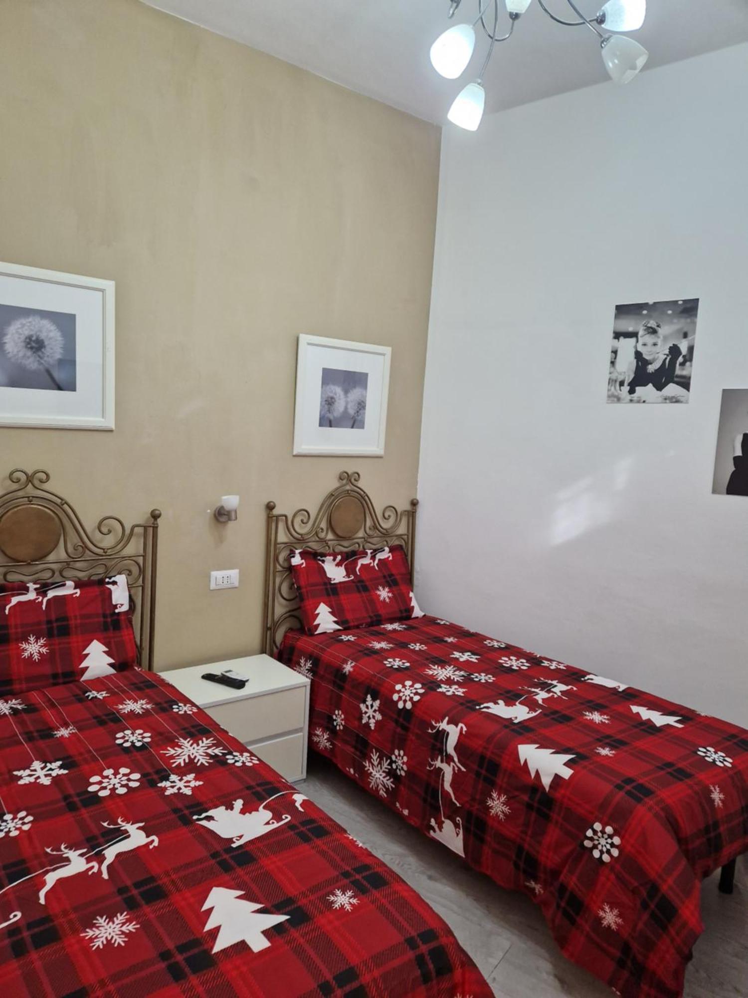 Affittacamere Cecco Rooms Ravello Bagian luar foto