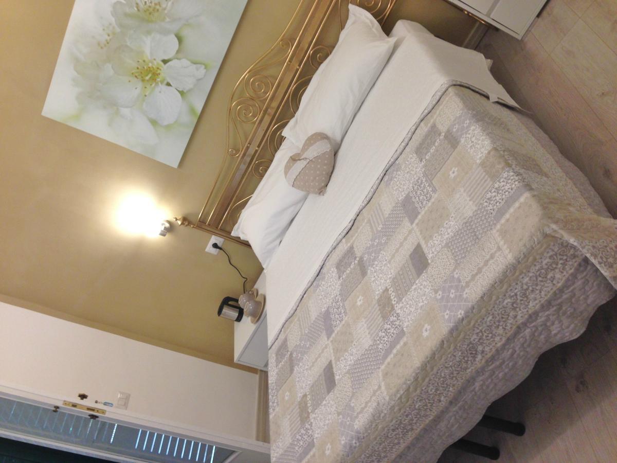 Affittacamere Cecco Rooms Ravello Bagian luar foto